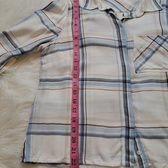 White House Black Market Ultrasoft Plaid Button Up Top Size 10 - Picture 8 of 8